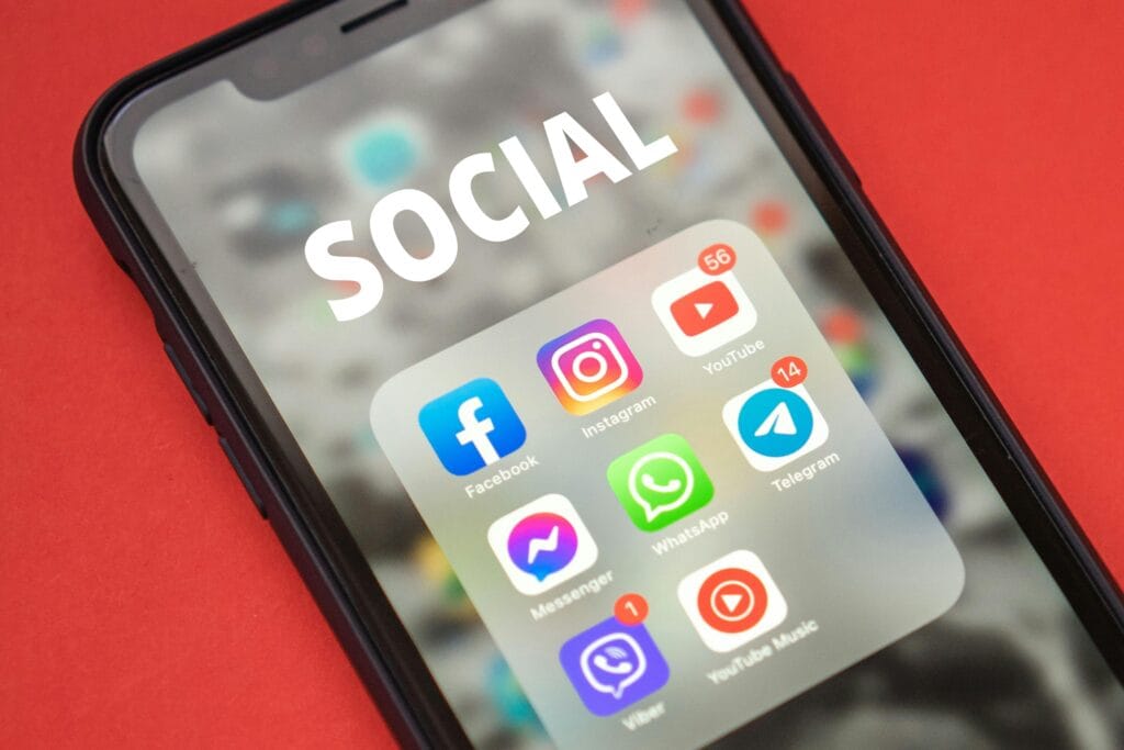 Best Businesses to start in 2024.. Social Media, Marketing, SMMA